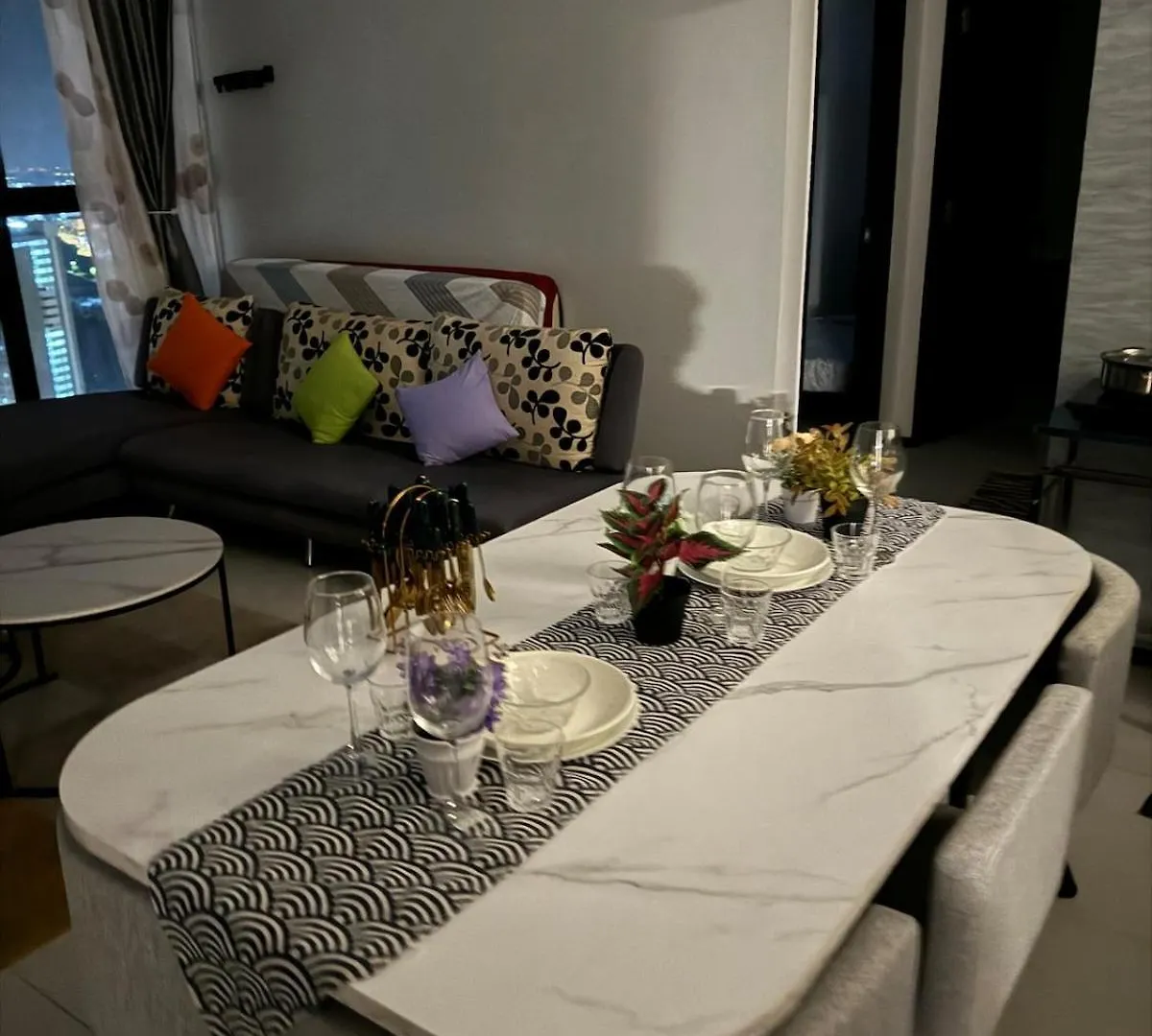 3Br Apartment Netflix,Cozy,Peaceful Familyhome 10Pax 조지타운