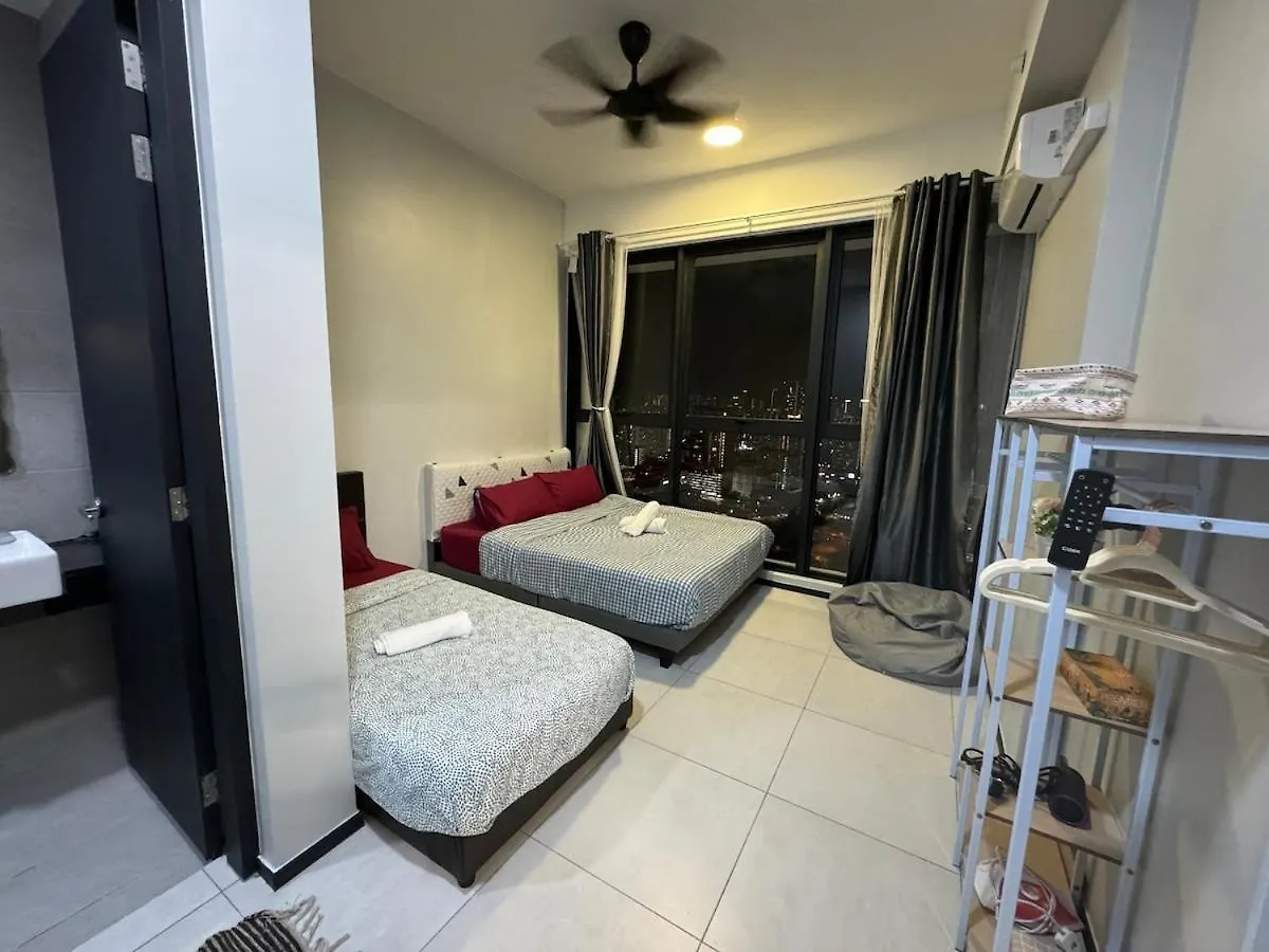 3Br Apartment Netflix,Cozy,Peaceful Familyhome 10Pax 조지타운 0*,
