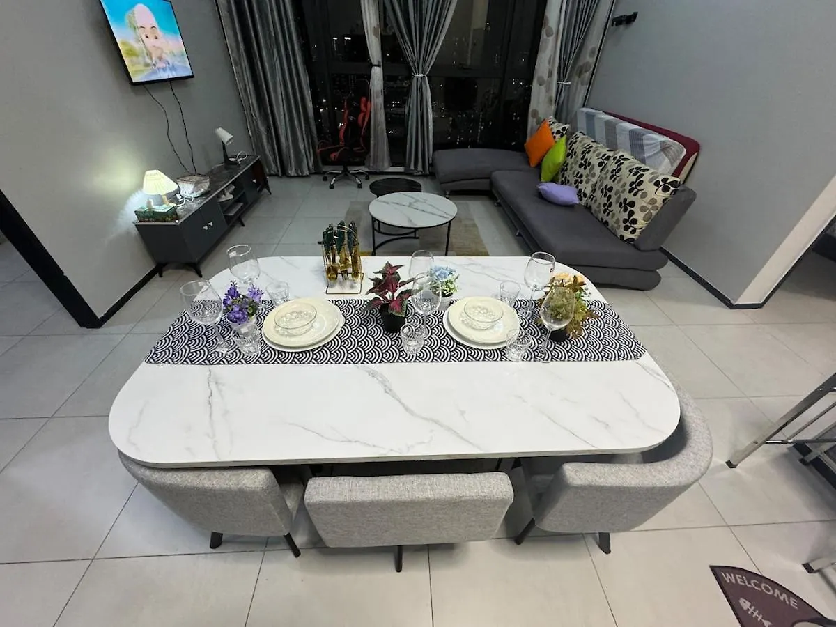 3Br Apartment Netflix,Cozy,Peaceful Familyhome 10Pax 조지타운 0*,  말레이시아