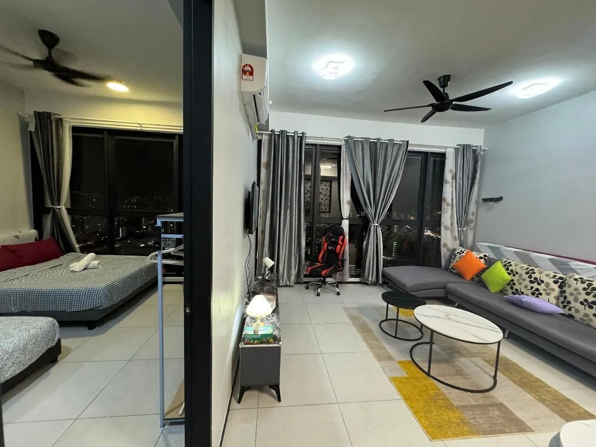 3Br Apartment Netflix,Cozy,Peaceful Familyhome 10Pax 조지타운 0*,